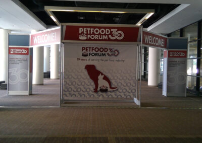 Petfood Forum Tradeshow Entrance Display by Viper Tradeshow Services